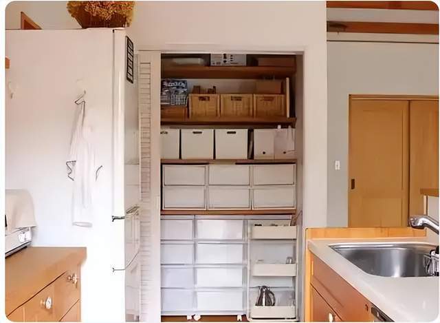 住日本主妇家一周我算看透了：那些看似的幸福全是硬撑出来的(图2)