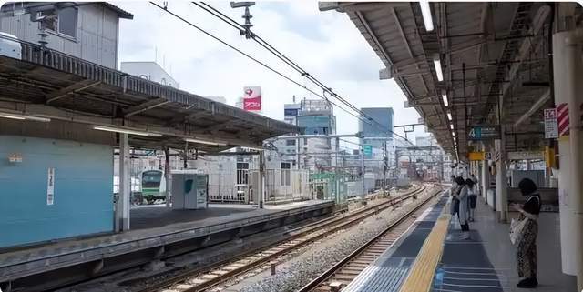 住日本主妇家一周我算看透了：那些看似的幸福全是硬撑出来的(图1)